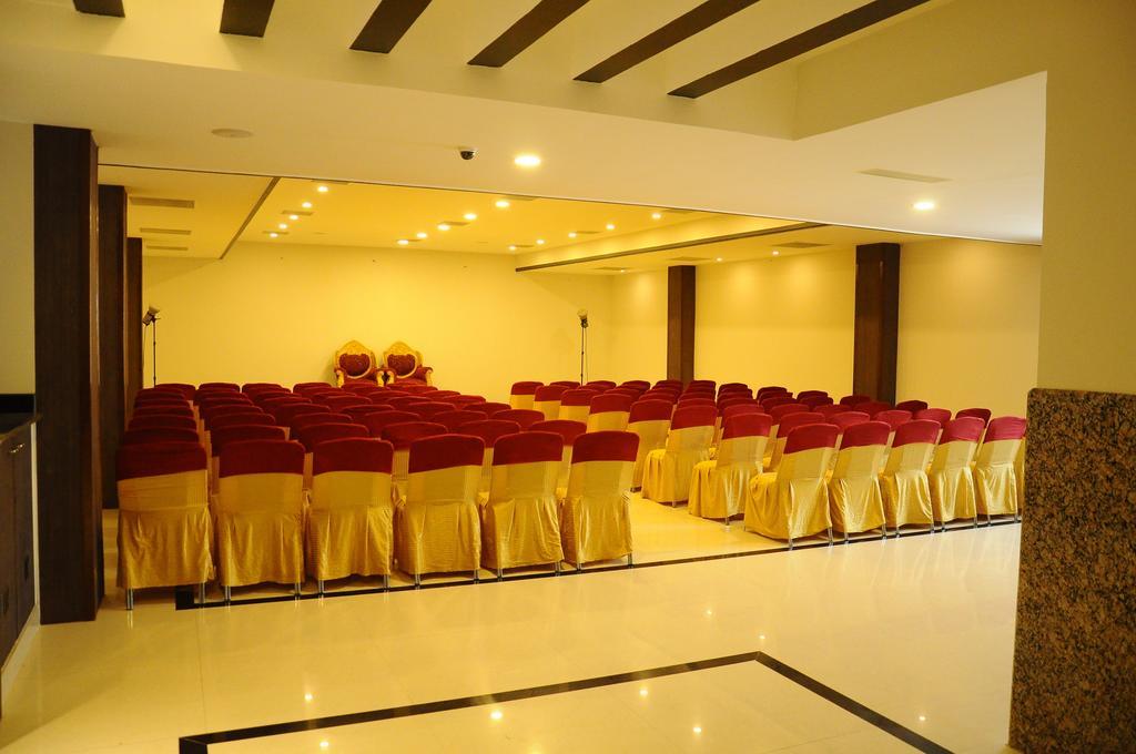 Hotel Srm Grands Chennai Dış mekan fotoğraf